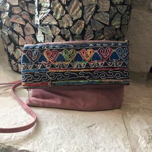 Beya embroidery/sequins clutch/crossbody 